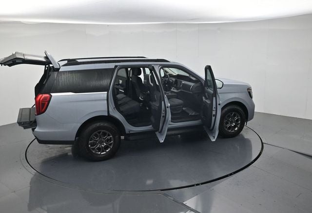 2027 Ford Expedition Active 4X2