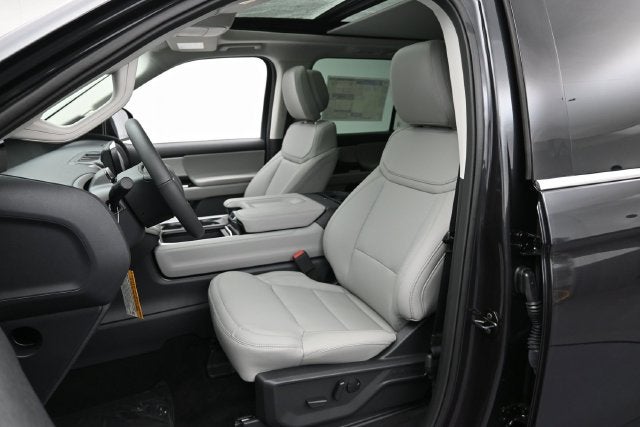 2027 Ford Expedition Active Family Travel Package