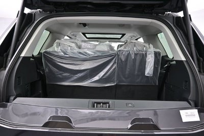 2027 Ford Expedition Active Family Travel Package
