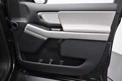 2027 Ford Expedition Active Family Travel Package
