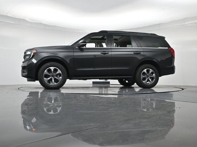 2027 Ford Expedition Active Family Travel Package