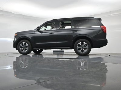 2027 Ford Expedition Active Family Travel Package