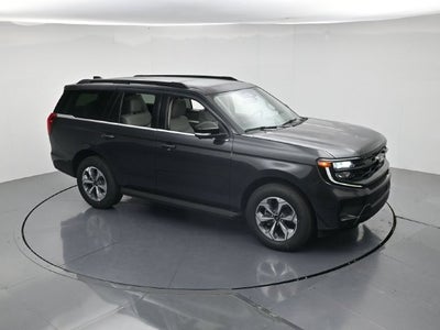 2027 Ford Expedition Active Family Travel Package