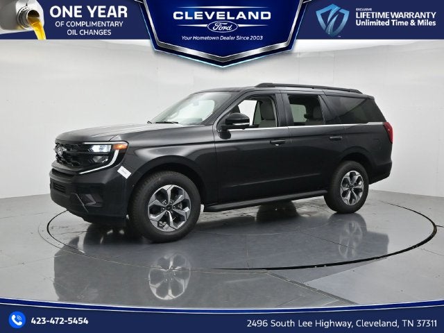 2027 Ford Expedition Active Family Travel Package