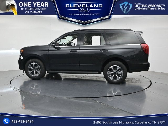 2027 Ford Expedition Active Family Travel Package