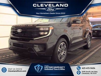 2025 Ford Expedition Active