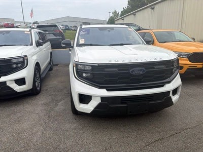 2025 Ford Expedition Active