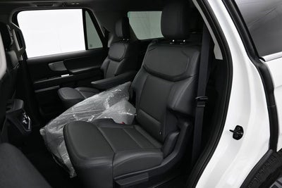 2027 Ford Expedition Active