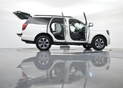 2027 Ford Expedition Active