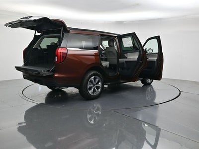 2027 Ford Expedition Active