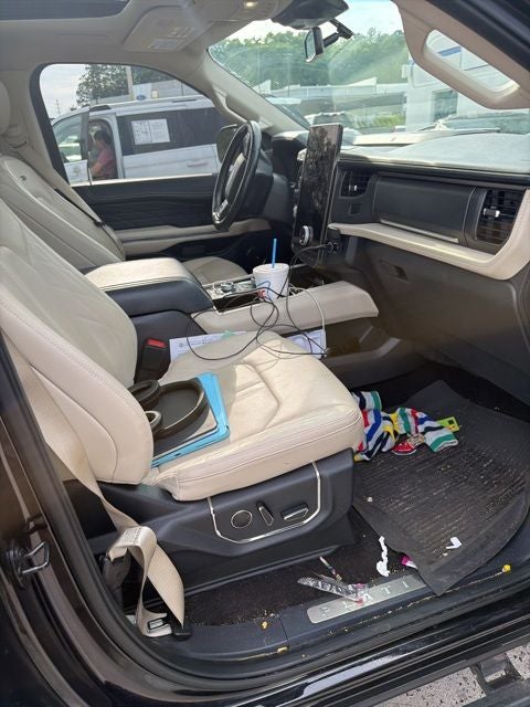 2023 Ford Expedition Platinum