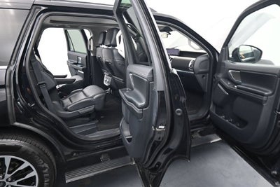 2025 Ford Expedition Platinum with Panoramic Roof, Heated 2nd Row, and Tow Packa