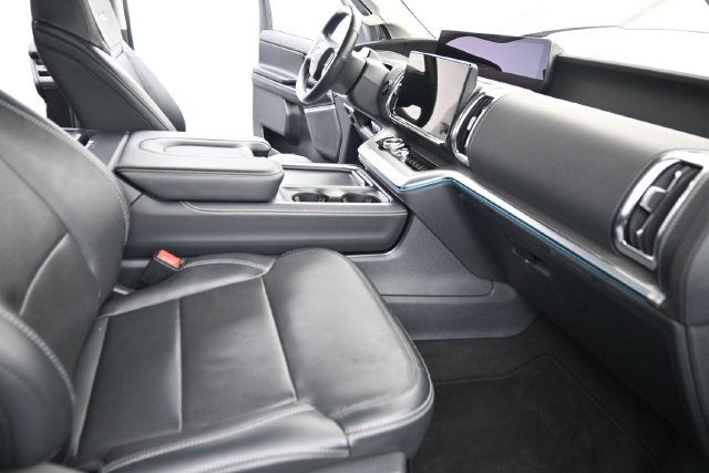 2025 Ford Expedition Platinum with Panoramic Roof, Heated 2nd Row, and Tow Packa