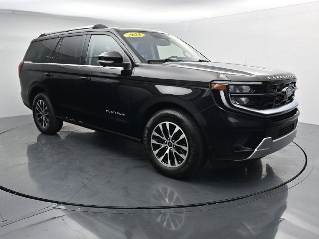 2025 Ford Expedition Platinum with Panoramic Roof, Heated 2nd Row, and Tow Packa