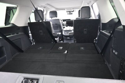 2025 Ford Expedition Platinum with Panoramic Roof, Heated 2nd Row, and Tow Packa