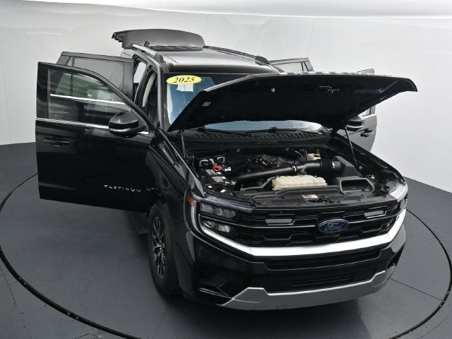 2025 Ford Expedition Platinum with Panoramic Roof, Heated 2nd Row, and Tow Packa
