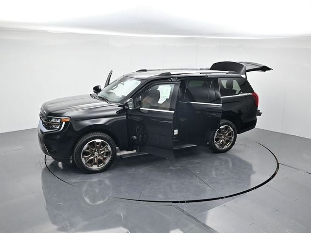 2026 Ford Expedition King Ranch