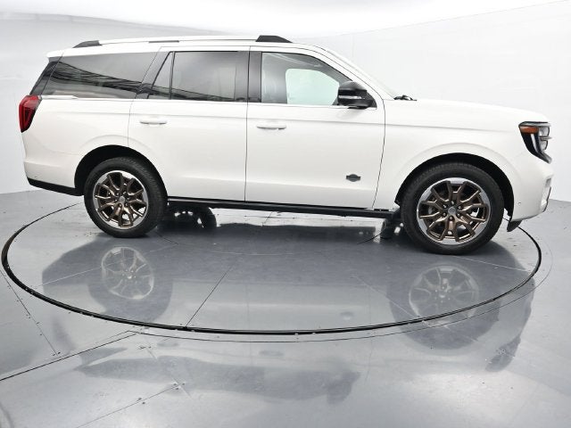 2025 Ford Expedition King Ranch with BlueCruise and Heated Second Row Bucket Seats