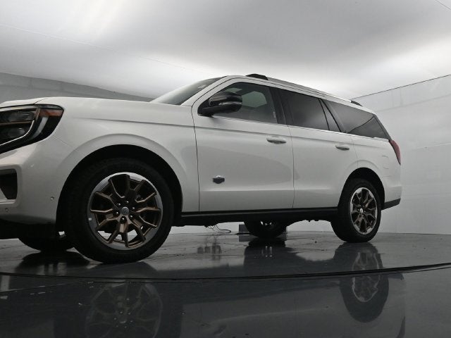 2025 Ford Expedition King Ranch with BlueCruise and Heated Second Row Bucket Seats