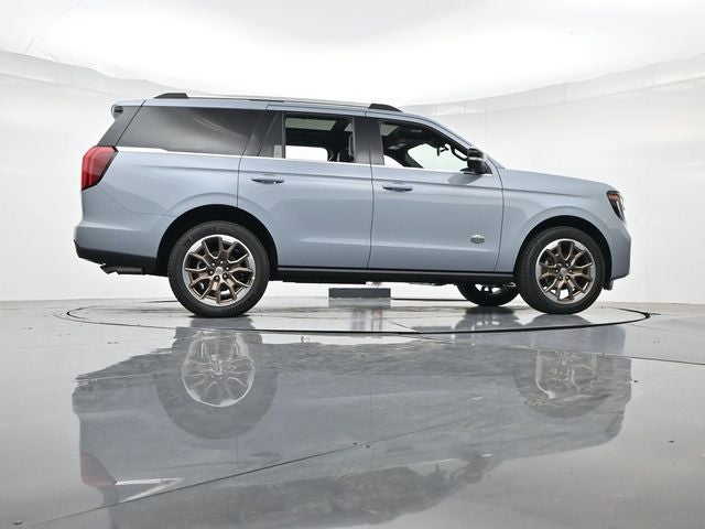 2027 Ford Expedition King Ranch