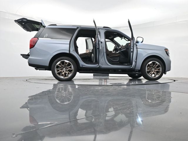 2027 Ford Expedition King Ranch