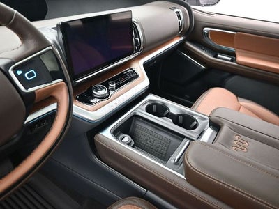 2025 Ford Expedition King Ranch