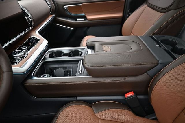 2027 Ford Expedition King Ranch