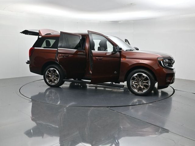 2027 Ford Expedition King Ranch
