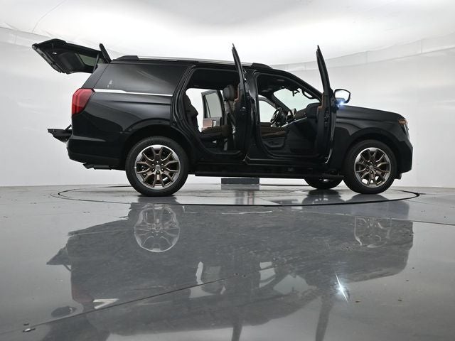 2027 Ford Expedition King Ranch