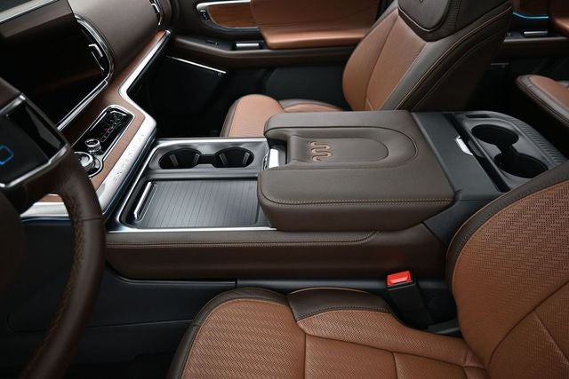 2027 Ford Expedition King Ranch