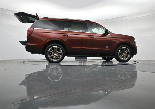 2027 Ford Expedition King Ranch