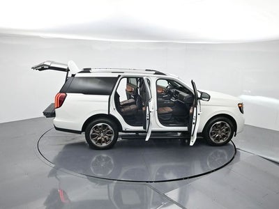 2026 Ford Expedition King Ranch