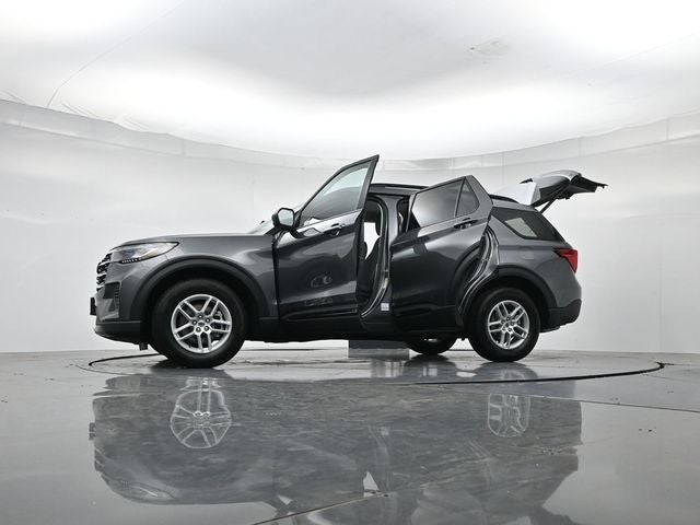 2026 Ford Explorer Active w/100A Pkg