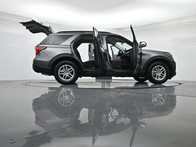 2026 Ford Explorer Active w/100A Pkg