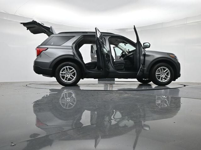 2026 Ford Explorer Active w/100A Pkg