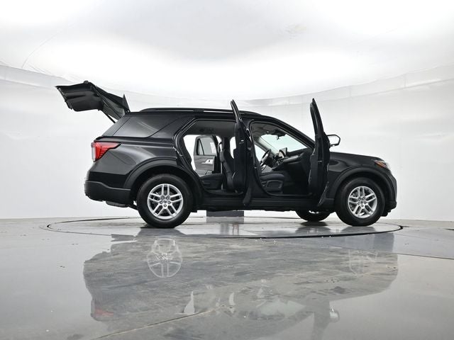 2026 Ford Explorer Active w/100A Pkg
