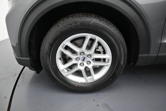 2027 Ford Explorer Active Comfort Package