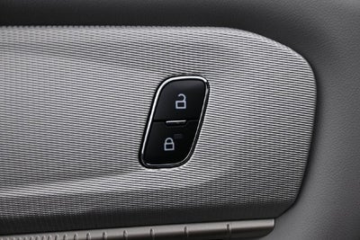 2027 Ford Explorer Active Comfort Package