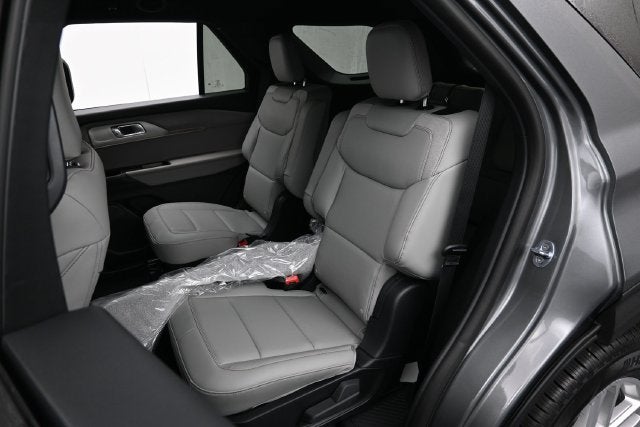 2027 Ford Explorer Active Comfort Package