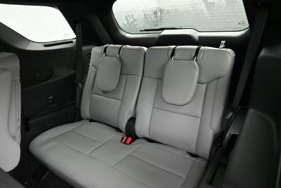 2027 Ford Explorer Active Comfort Package