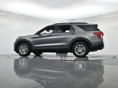 2027 Ford Explorer Active Comfort Package