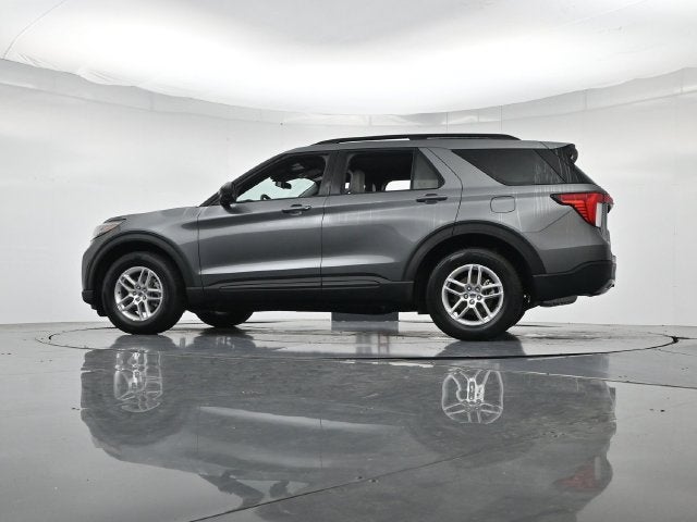 2027 Ford Explorer Active Comfort Package