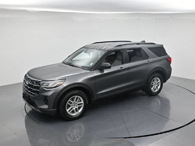 2027 Ford Explorer Active Comfort Package