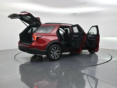 2027 Ford Explorer ST-Line