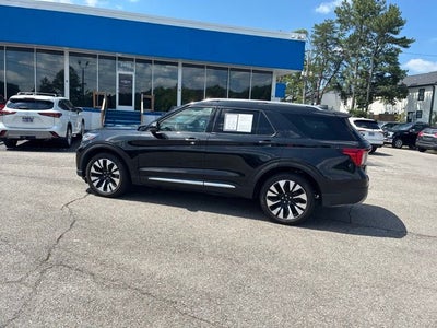 2025 Ford Explorer Platinum