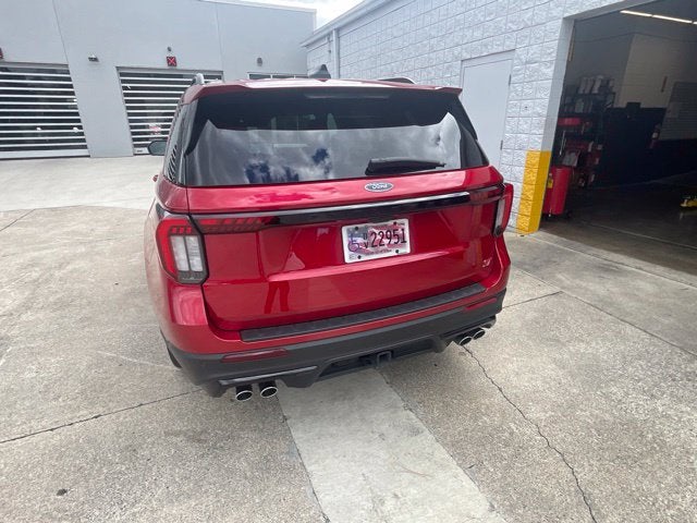 2025 Ford Explorer ST
