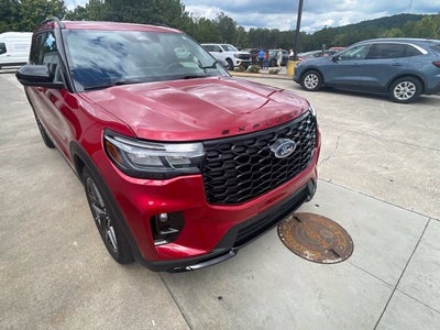 2025 Ford Explorer ST