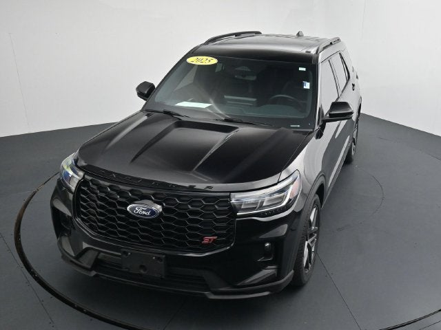 2025 Ford Explorer ST Twin Panel Moonroof