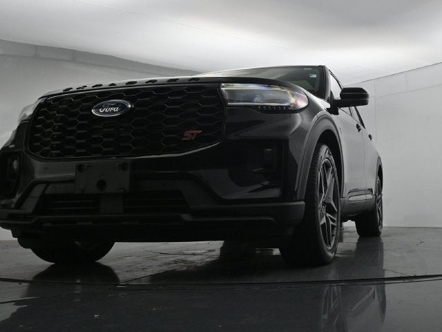 2025 Ford Explorer ST Twin Panel Moonroof