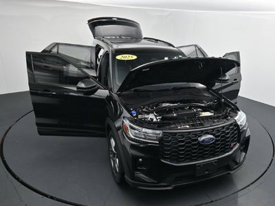 2025 Ford Explorer ST Twin Panel Moonroof